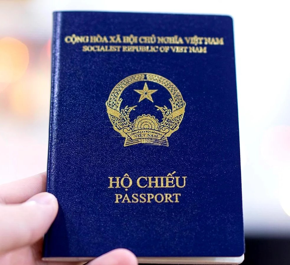 cấp mới hộ chiếu khi đang ở Mỹ